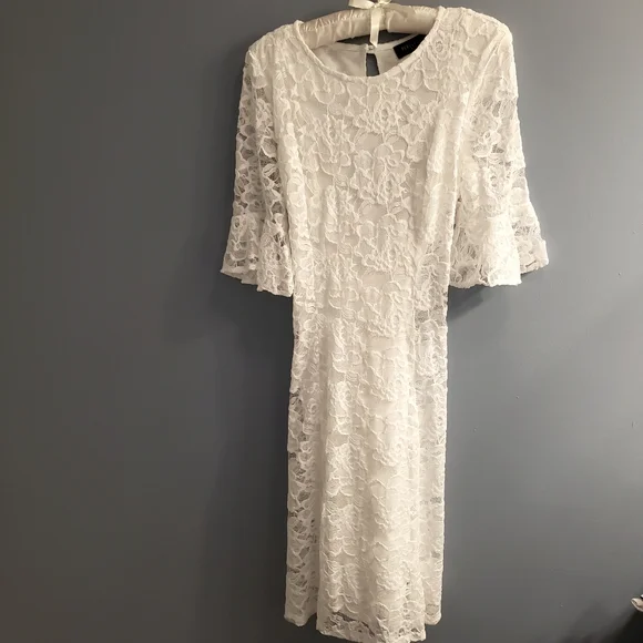 chinese dress ladies VISIONS LACE DEEP V MAXI DRESS | CREAM POLKA DOT | THIRD FORM | Women's  Australian Fashion — THIRD FORM main image 0